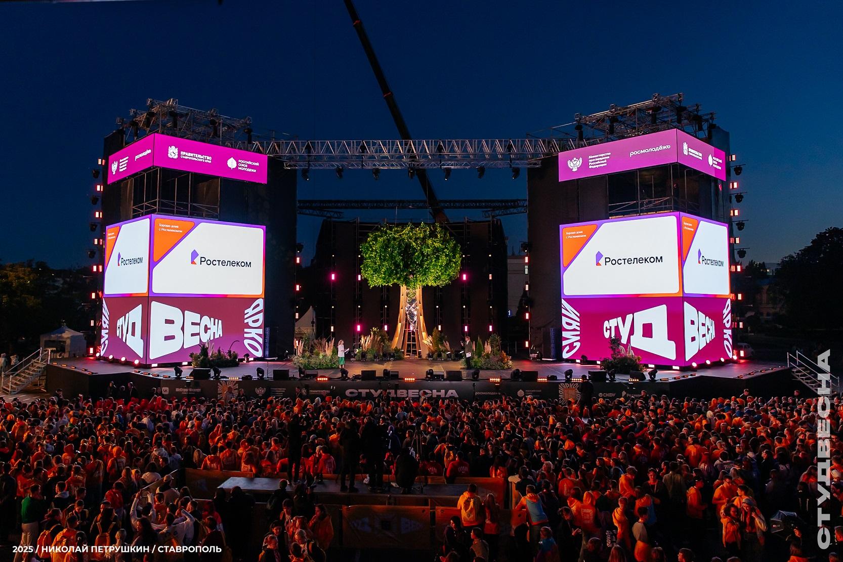 Саңырау-мылқаулармен порно кастинг